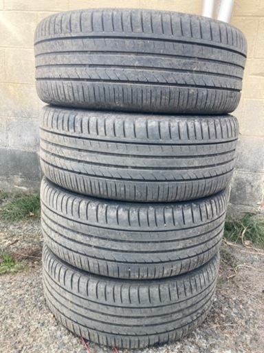 夏タイヤ　ホーイルセット　20インチ