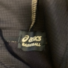 アシックス パーカー 3/25夜までの画像