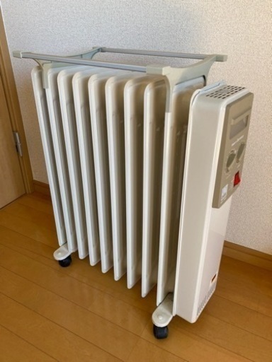 オイルヒーター　トヨトミ　ストーブ　暖房