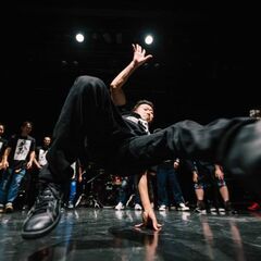 阪急高槻駅から徒歩8分　ブレイクダンスをやってみよう！の画像