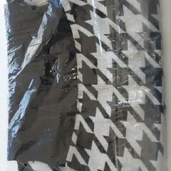 千鳥柄ニットワンピースの画像