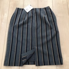 【新品未使用】スカート　再値下げ❣️の画像