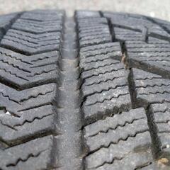 スタッドレスタイヤ　195/65R15