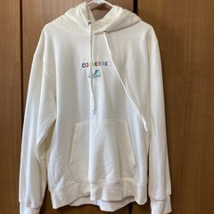 コンバース白パーカー