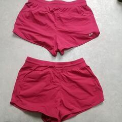 ランニングの短パンMとS　ユニクロ　マゼンタの画像