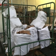 針葉樹 110円 1袋 BBQ キャンプ ソロキャン 薪 福島市...