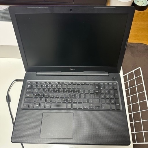 2019年製 DELL Vostro 3581