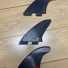 H4フィンFCS2 Mサイズ　数回使用　サーフィンショートボードの画像