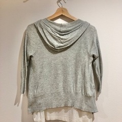 半袖Tシャツ＋5部袖パーカーの画像