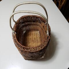 竹かご　買い物かごの画像
