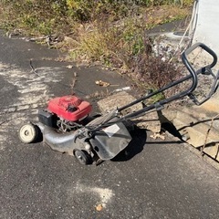 芝刈り機　ジャンク　部品取り　ホンダ