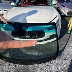 自動車ガラス専門店　フロントガラス交換承ります　出張作業OK - その他