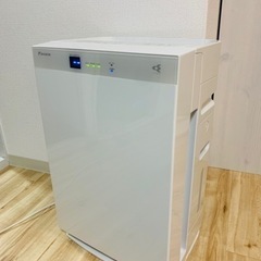 美品 ！AIKIN(ダイキン) MCK70T-W 加湿機　空気清浄機 ホ2017年製の画像