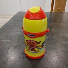 アンパンマン　保冷水筒　中古　首紐欠品