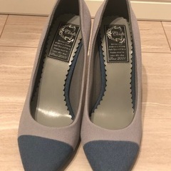 【美品】ツートンヒールパンプス