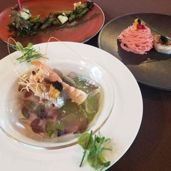 研修から時給１，１００円以上！ホール・キッチンスタッフ募集
