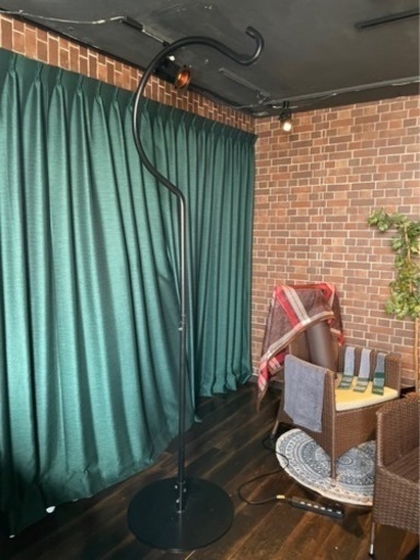 ハーブ蒸しテントスタンド　10/23日以降引取り