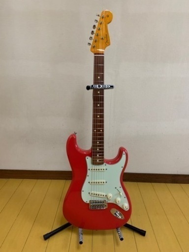※
現在交渉中【最終値下げ】FIESTA RED フェンダーストラト