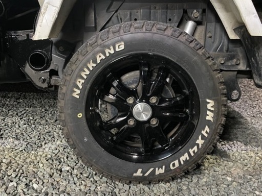 ナンカン　FT-9 M/T 13インチアルミホイール 付き