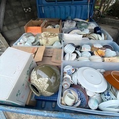 使用済み　陶器、食器、茶碗類現金買取します　ｋｇ10円 - 荒尾市