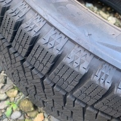 195/65R15 スタッドレスタイヤ4本　VRX2！の画像