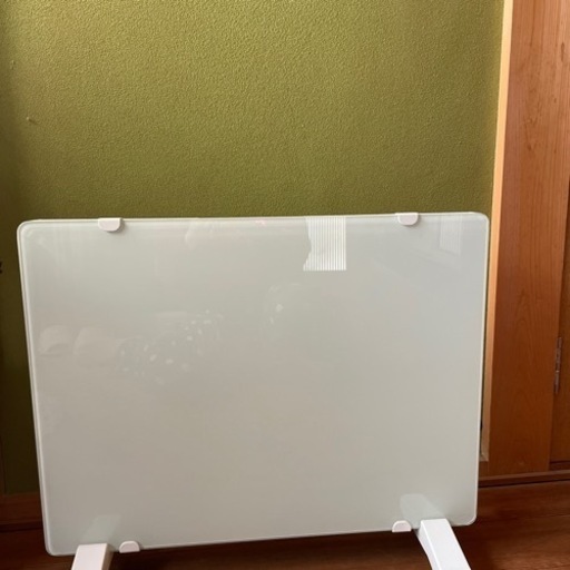 ガラスパネルヒーター新品同様