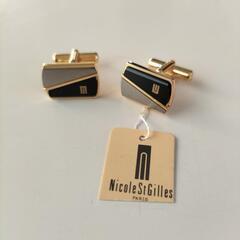 ネクタイピン、カフスセットの画像
