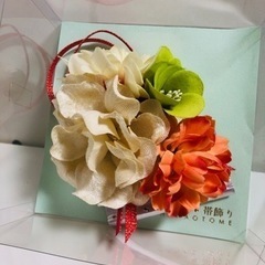 美品　💐髪飾り