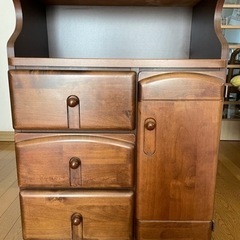 【1月3日まで】引き出し棚　飾り棚