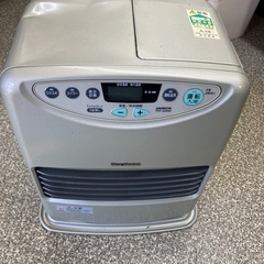 ダイニチ　石油ファンヒーター