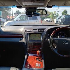 自社ローンあり！ガソリン100リットルプレゼント🌟人気のLSロング！ハイブリッド🌟レクサス☆LS600hL☆標準☆5000cc☆5人乗り☆の画像