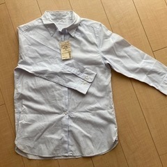 無印シャツ