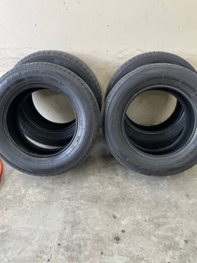 205/65R15 ヨコハマ　ブルーアース　ミニバンタイヤ