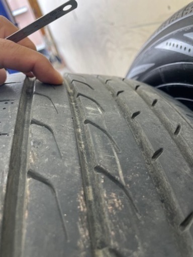 205/65R15 ヨコハマ　ブルーアース　ミニバンタイヤ