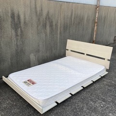 売約済です。セミダブル ベッド 120cm・140cmサイズ ベ...