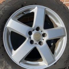 225/65R17 スタッドレスタイヤ ブリヂストン　引き取り限定！ スタッドレスタイヤホイール225/65R17