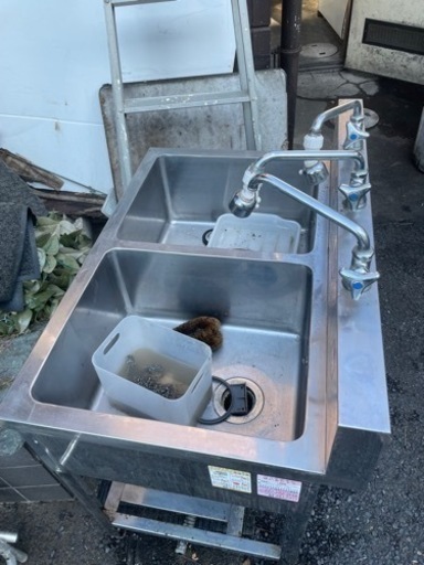 中古日本製ステンレスシンク蛇口付き