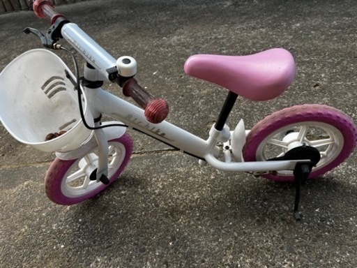 Air bike ピンク 足けり