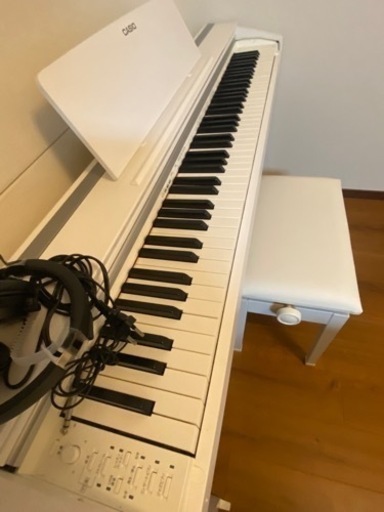 カシオ電子ピアノ