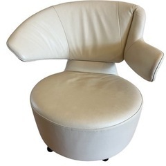 一人掛けソファー　ヘッドレスト付き　ホワイト　