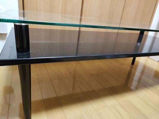 ガラステーブル