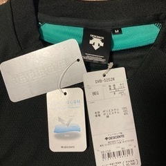 【新品】デサント　DESCENTE 長袖　Ｔシャツ　レディースMの画像