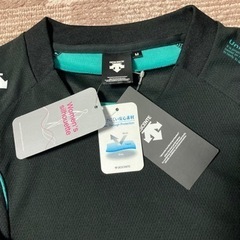 【新品】デサント　DESCENTE 長袖　Ｔシャツ　レディースMの画像