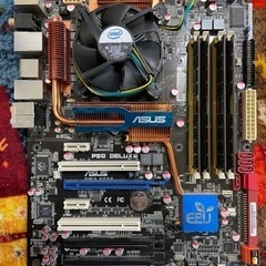 ASUSマザー、CPU、メモリ付き
