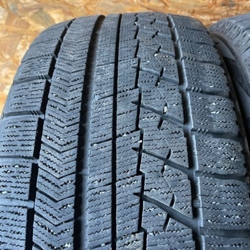 BRIDGESTONE ブリヂストン　ブリジストン　VRX 235/50R18 スタッドレス タイヤ　2019年製　18インチ