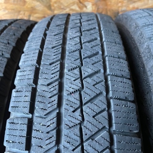 バリ山　BRIDGESTONE ブリヂストン　ブリジストン　VRX2 155/80R13 スタッドレス タイヤ　2019年製　13インチ　