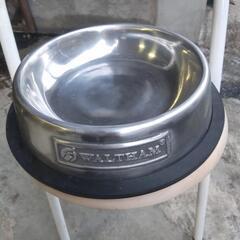 展示品❗️横須賀🆗大型犬用のステンレス製 餌器￥6100の品