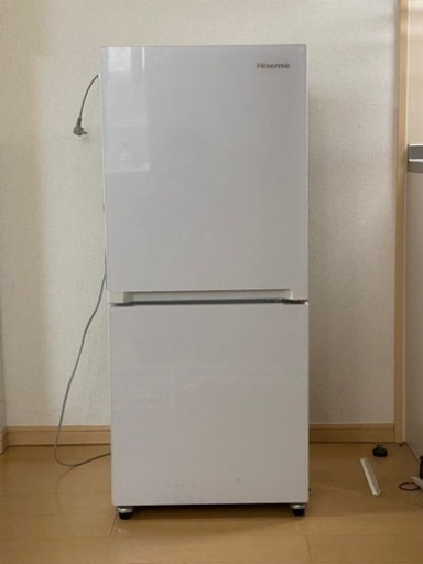 取り引き確定　ハイセンス　冷凍冷蔵庫 HR-G13A-W