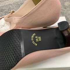 【未使用】ピンクのパンプスの画像