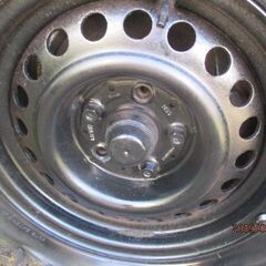 ベンツ用スチールホイルスキー場に行く方に最適なホイルです